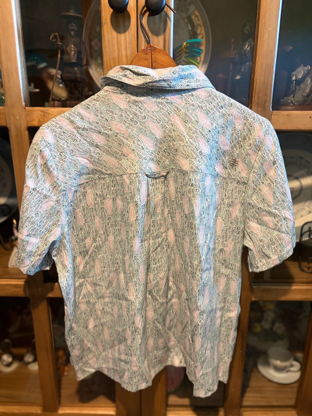 Royal Robbins Women’s Camino Pucker Short Sleeve Shirt Size Small NWT Sage Fish - Picture 9 of 10